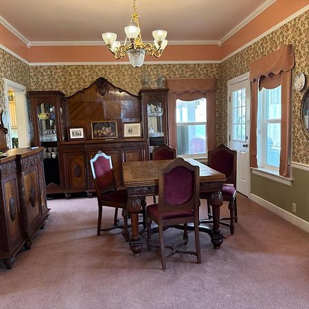 Roseberry House Bed And Breakfast Susanville Esterno foto