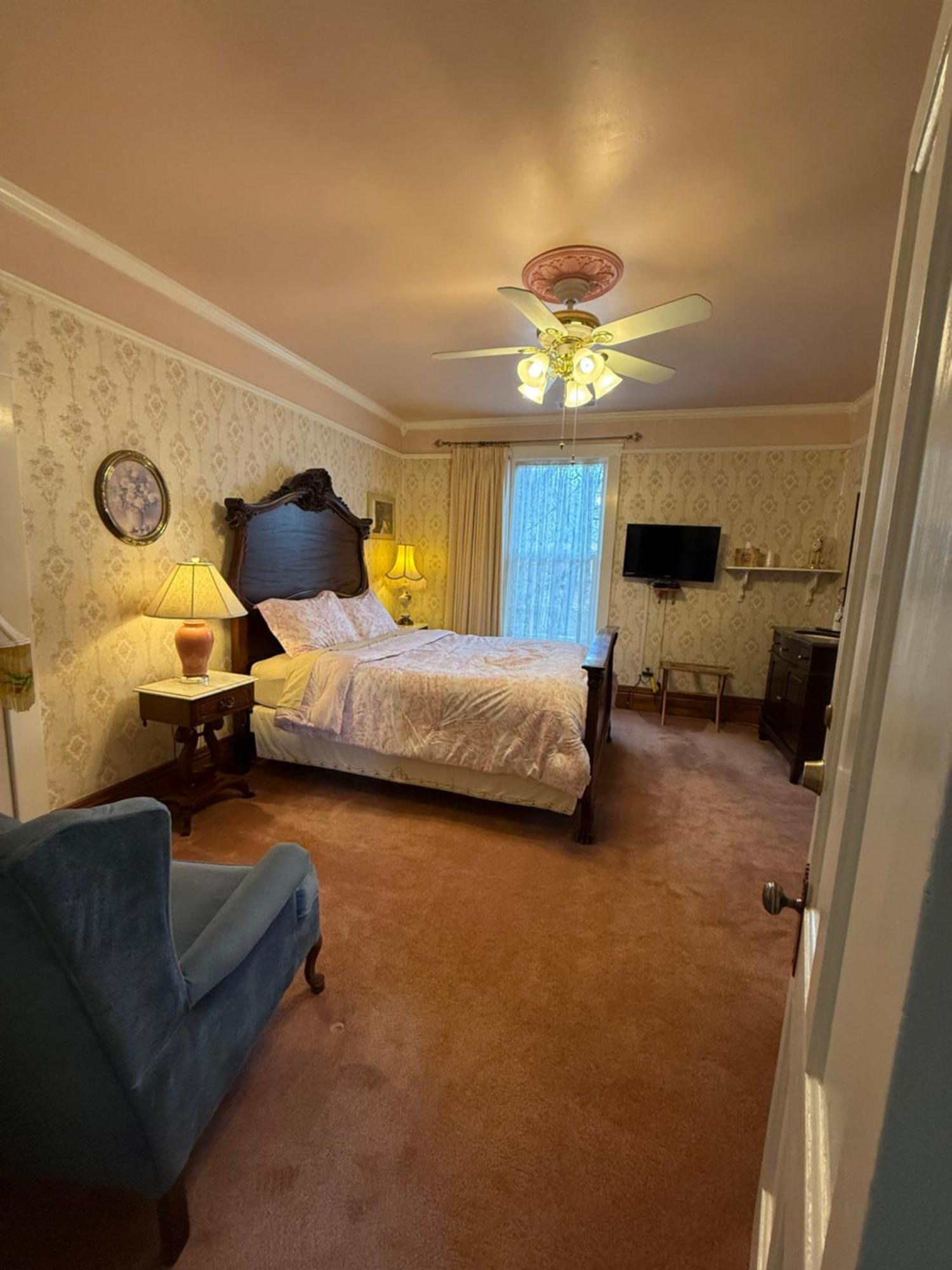 Roseberry House Bed And Breakfast Susanville Esterno foto