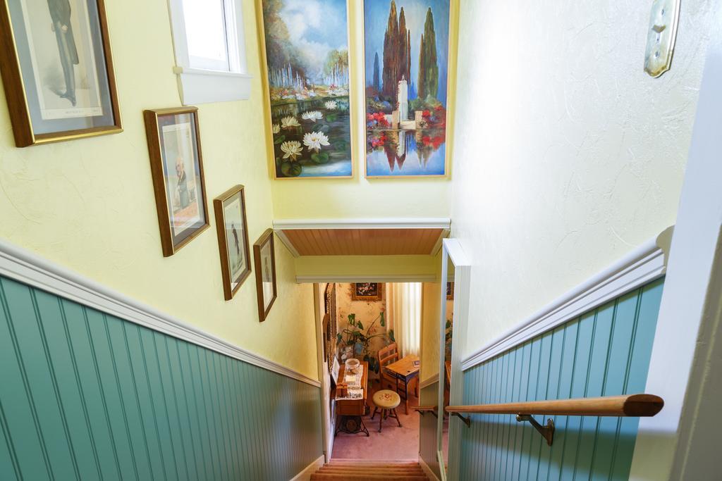 Roseberry House Bed And Breakfast Susanville Esterno foto
